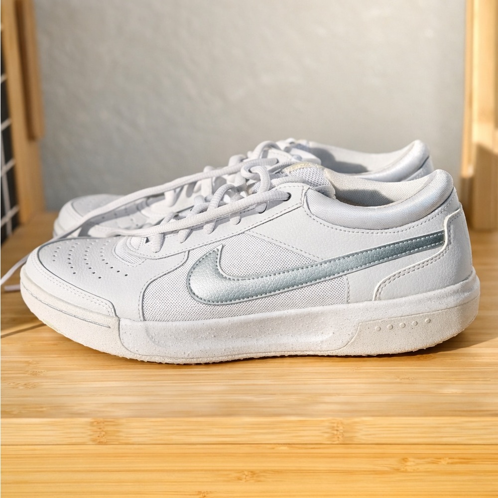 NikeCourt Zoom Lite 3
Women's Tennis Shoes